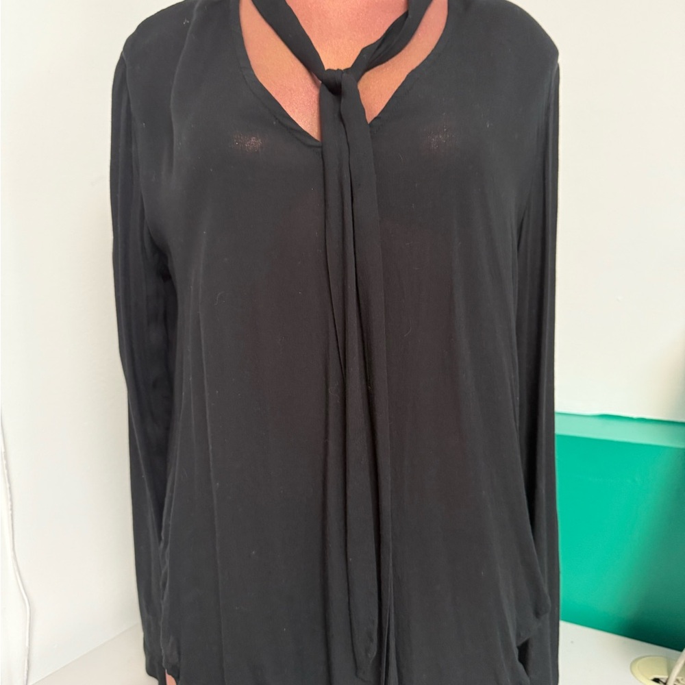 Cloth & Stone Black Blouse